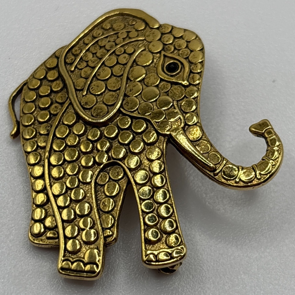 Vintage DARLENE Gold Elephant Brooch Textured Figural Pin EUC